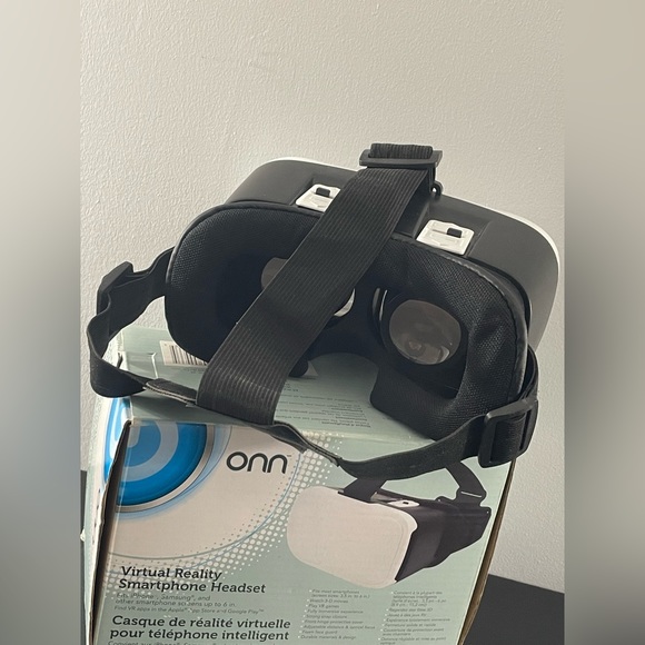 VR Smartphone Headset - Picture 5 of 9